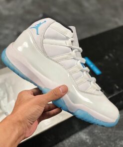 Air Jordan 11 Gamma Blue