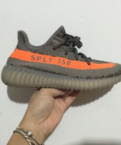YEEZY BOOST 350 V2-BELUGA