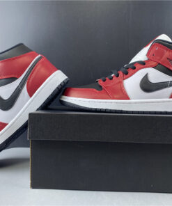 Air Jordan 1 Mid Chicago