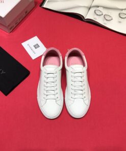 GIVENCHY LOW SNEAKERS IN LEATHER
