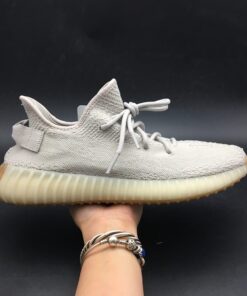 YEEZY BOOST 350 V2-SESAME