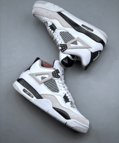 Air Jordan 4 Retro Military Black