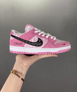 Nike SB Dunk Low