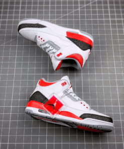 Air Jordan 3 Retro Fire Red