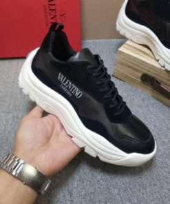VALENTINO BLACK CHUNKY SOLE SNEAKERS