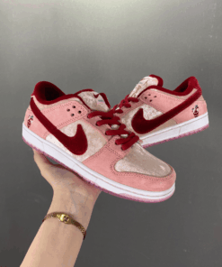 SB Dunk Low