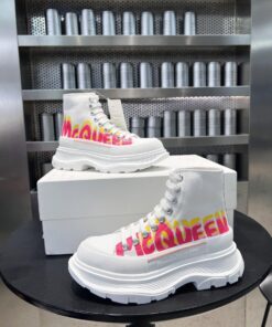 Alexander McQueen Sneaker