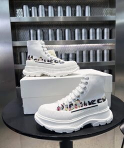 Alexander McQueen Sneaker