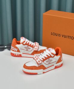 LOUIS VUITTON TRAINER SNEAKER