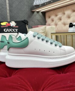 Alexander McQueen Sneaker