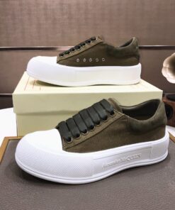 Alexander Mcqueen Deck Lace-up Plimsoll Sneaker