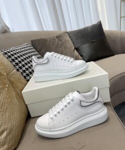 Alexander McQueen Sneaker