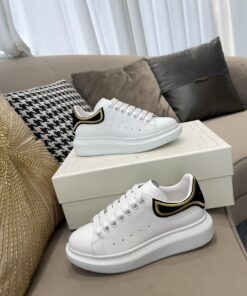 Alexander McQueen Sneaker