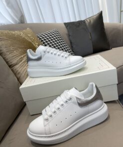 Alexander McQueen Sneaker