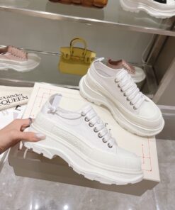 Alexander McQueen Sneaker