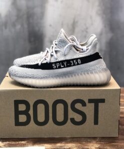Adidas Yeezy 350 Boost Sneaker