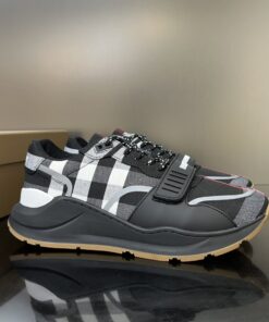 Burberry Sneaker