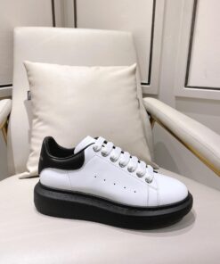 Alexander McQueen Sneaker