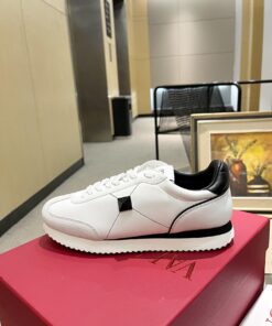 Valentino Sneakers