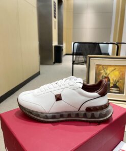 Valentino Sneakers