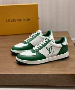 LOUIS VUITTON TRAINER SNEAKER