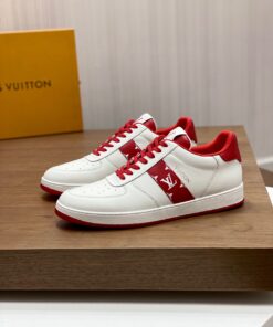 LOUIS VUITTON TRAINER SNEAKER