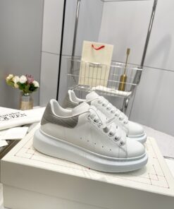 Alexander McQueen Sneaker