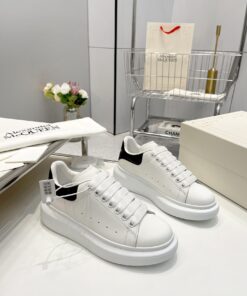 Alexander McQueen Sneaker