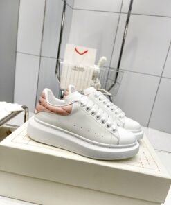 Alexander McQueen Sneaker