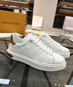 LOUIS VUITTON TRAINER SNEAKER