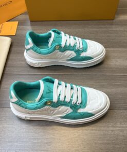LOUIS VUITTON TRAINER SNEAKER