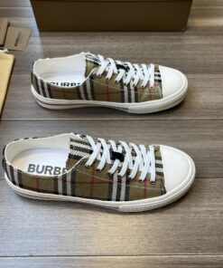 Burberry Sneaker