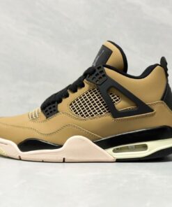 AIR JORDAN 4 SNEAKER