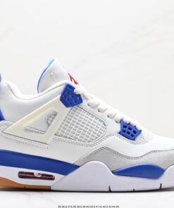Air Jordan 4 Retro Sneaker