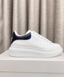 Alexander McQueen Sneaker