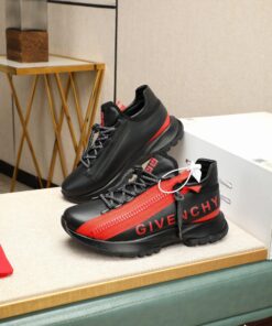 GIVENCHY SPECTRE ZIP RUNNER SNEAKERS