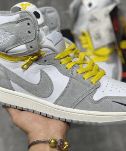 Air Jordan 1 High Switch Light Smoke Grey