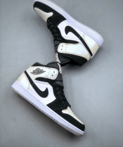 Air Jordan 1 Mid GS Diamond Shorts