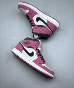 Air Jordan 1 Mid Berry
