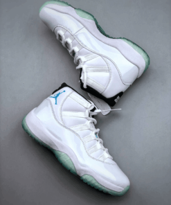 Nike Wmns Air Jordan 11 Retro