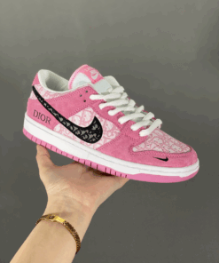 SB Dunk Low