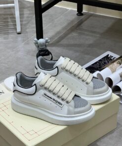 Alexander McQueen Sneaker