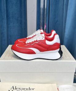 Alexander McQueen Sneaker