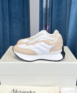 Alexander McQueen Sneaker