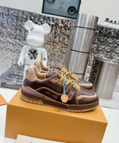 Louis Vuitton Trainer Sneaker