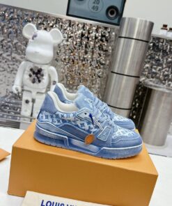 Louis Vuitton Trainer Sneaker