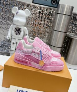Louis Vuitton Trainer Sneaker