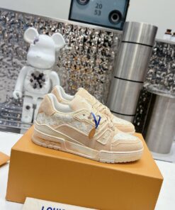 Louis Vuitton Trainer Sneaker