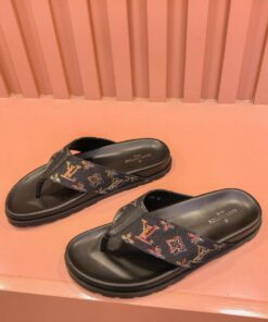 Louis Vuitton Monogram Thong Slide In Black/Orange