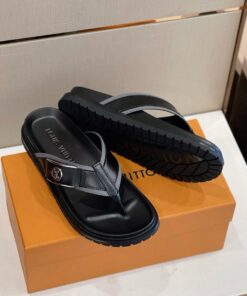 Louis Vuitton LV Initials Thong Slides In Black/Grey